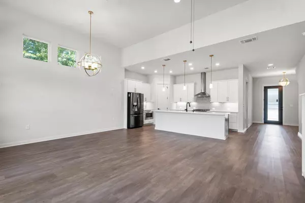 Austin, TX 78723,2303 Rogge LN