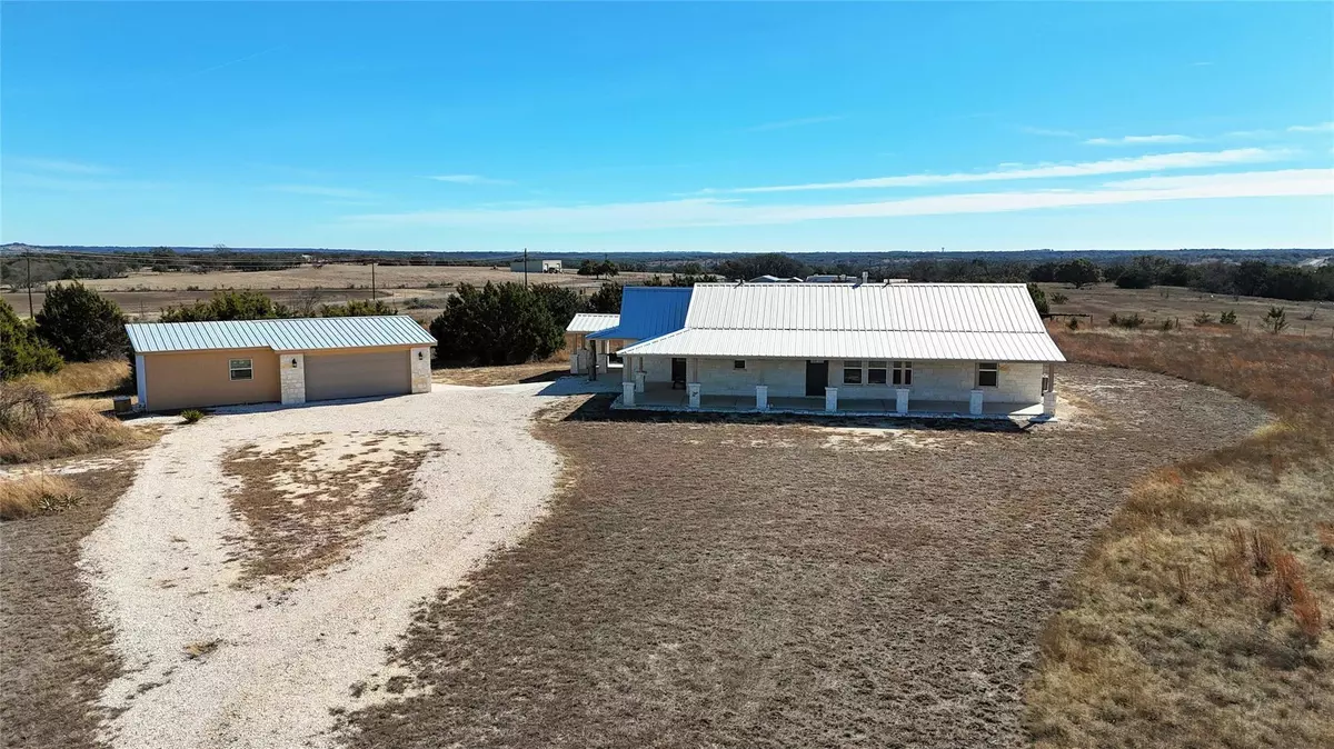 Briggs, TX 78608,323 County Road 229