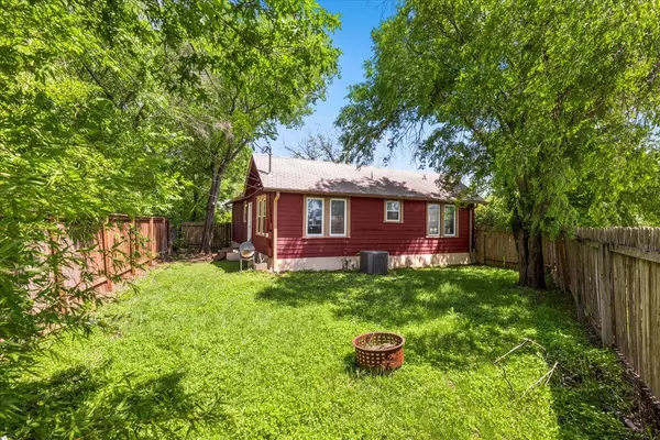Austin, TX 78722,2804 Breeze TER