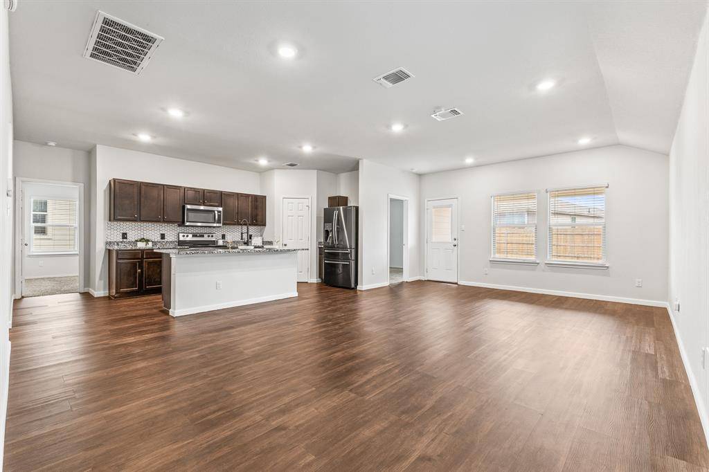 Jarrell, TX 76537,132 Ragnar DR