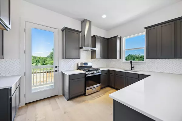 Round Rock, TX 78665,1531 N Red Bud LN #23