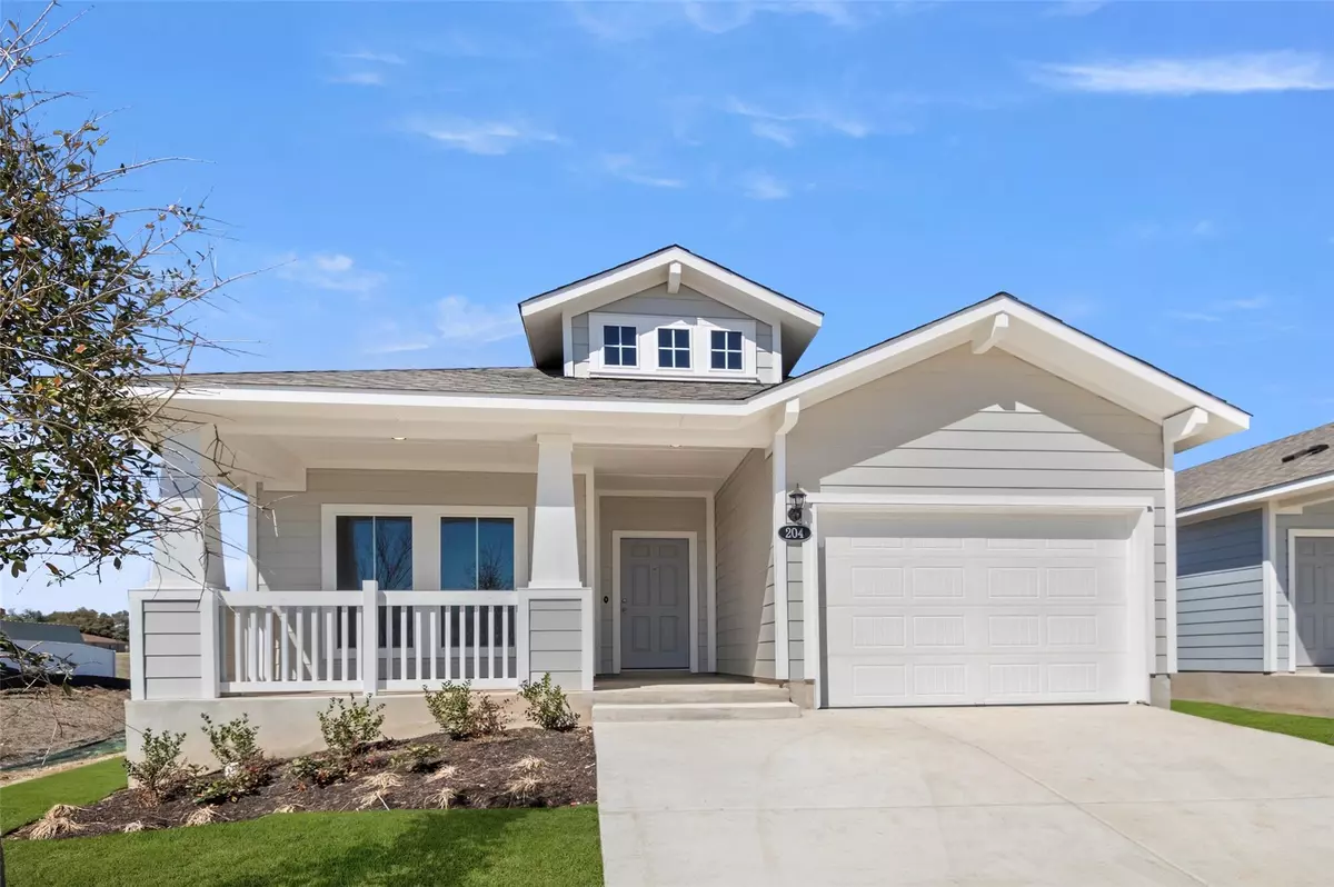 Elgin, TX 78621,204 Lavender LN