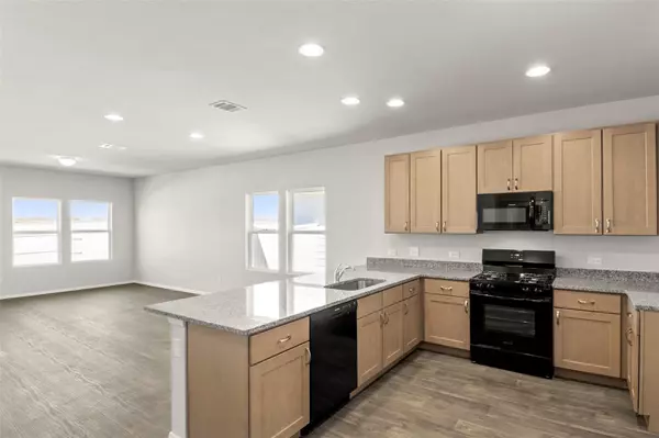 Elgin, TX 78621,204 Lavender LN
