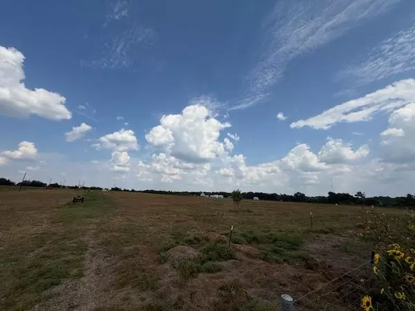 Burton, TX 77835,1079 Lomax Harmel RD
