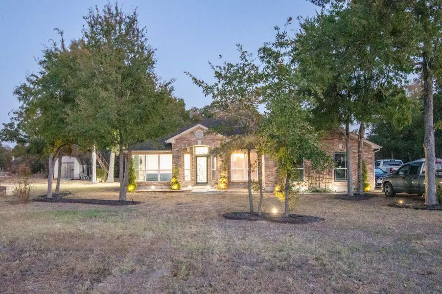 177 Billingsley HTS, Cedar Creek, TX 78612