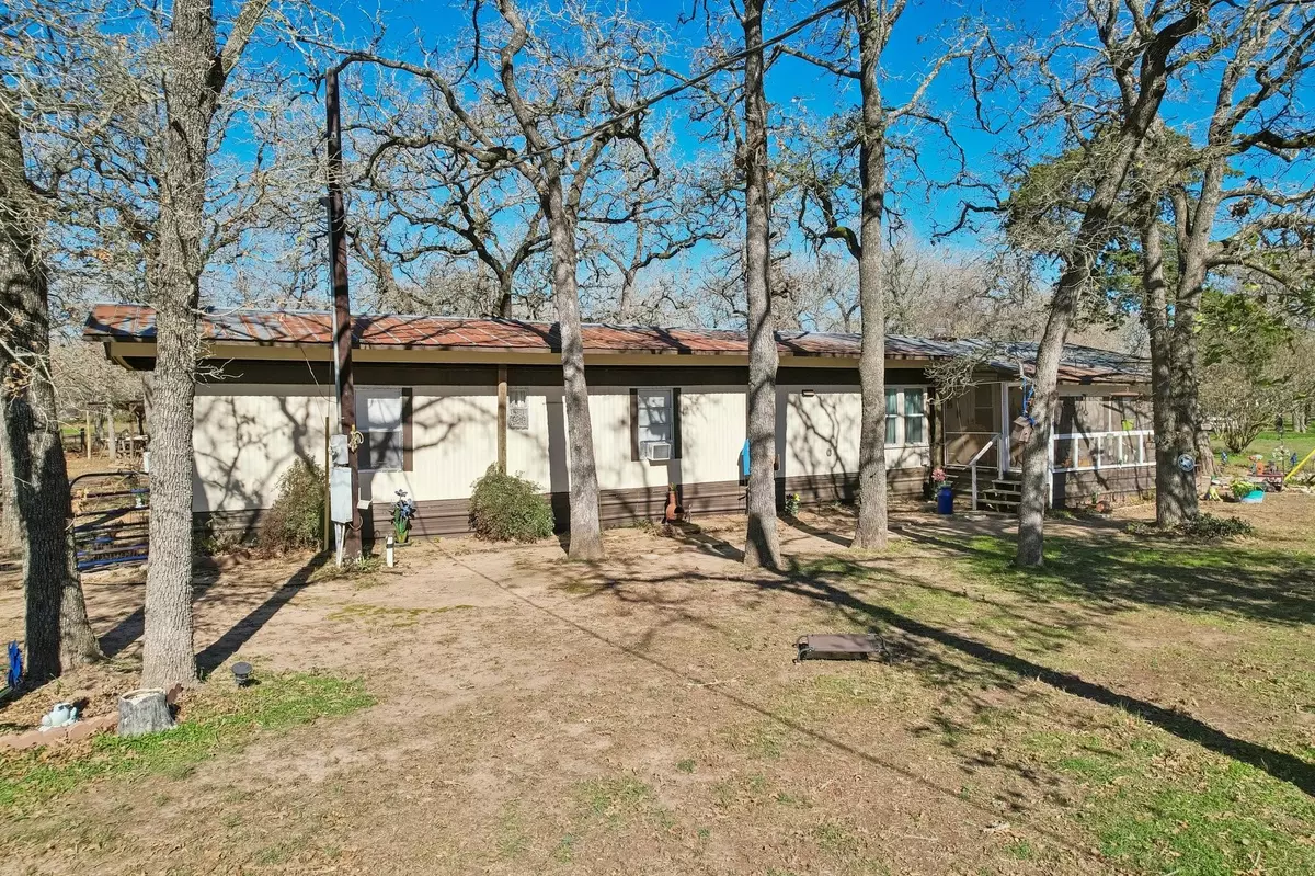 Smithville, TX 78957,136 Cheyenne DR