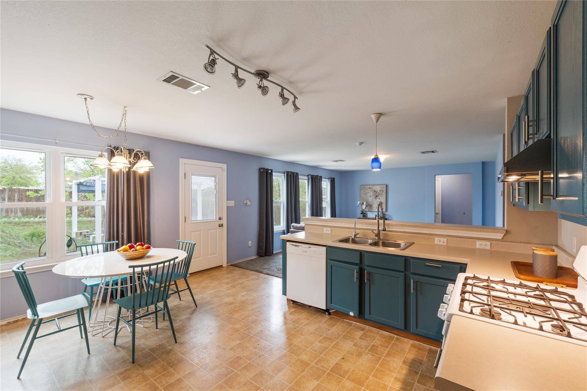 Kyle, TX 78640,1329 Amberwood LOOP