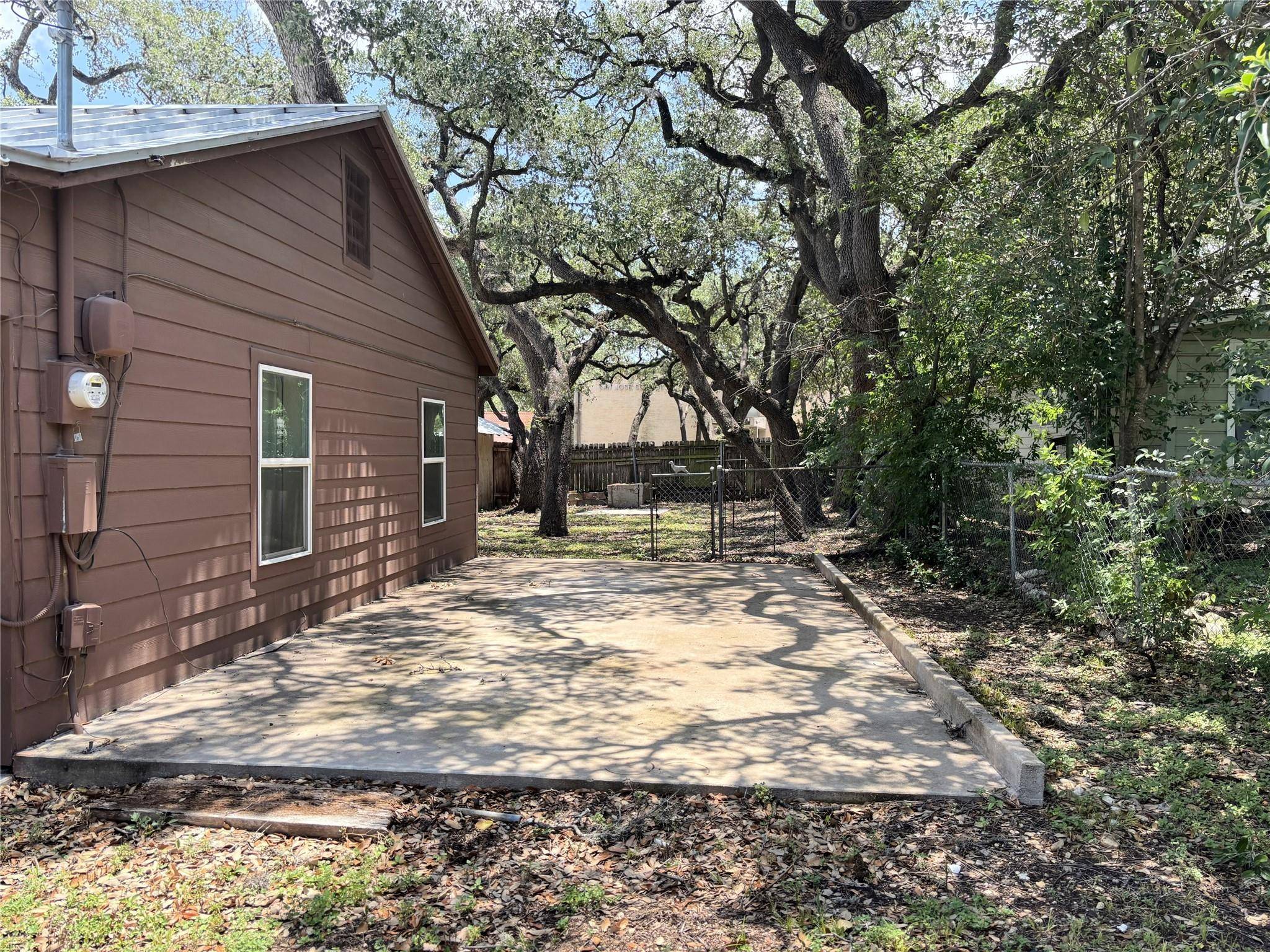 Austin, TX 78704,2503 S 4th ST