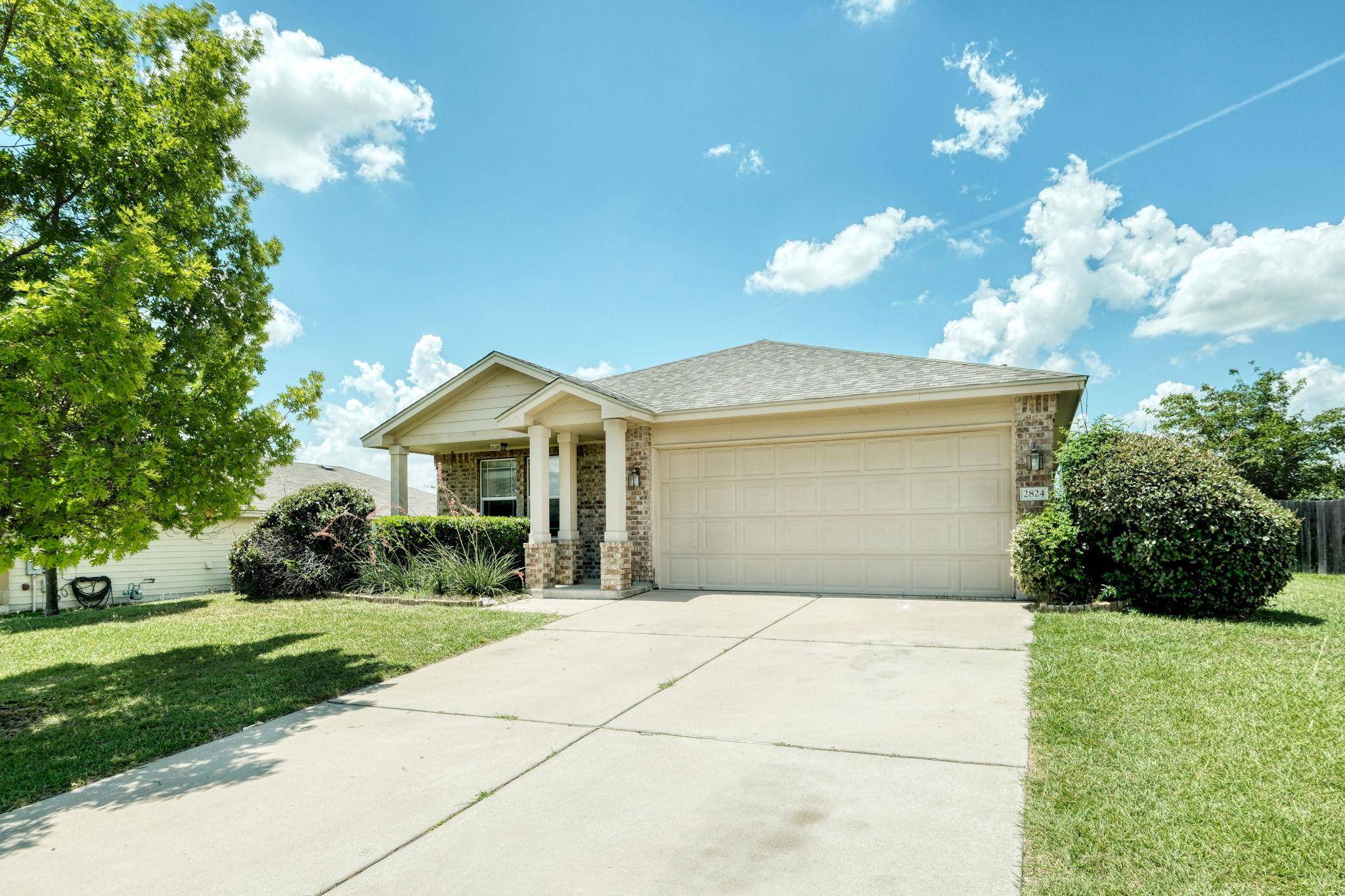 2824 Bluffstone DR, Round Rock, TX 78665