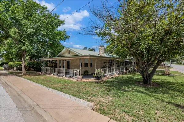 Burnet, TX 78611,500 N Main ST N
