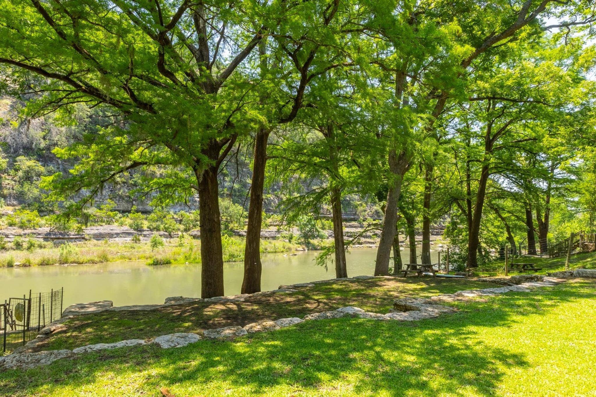 8560 RIVER RD RD, New Braunfels, TX 78132