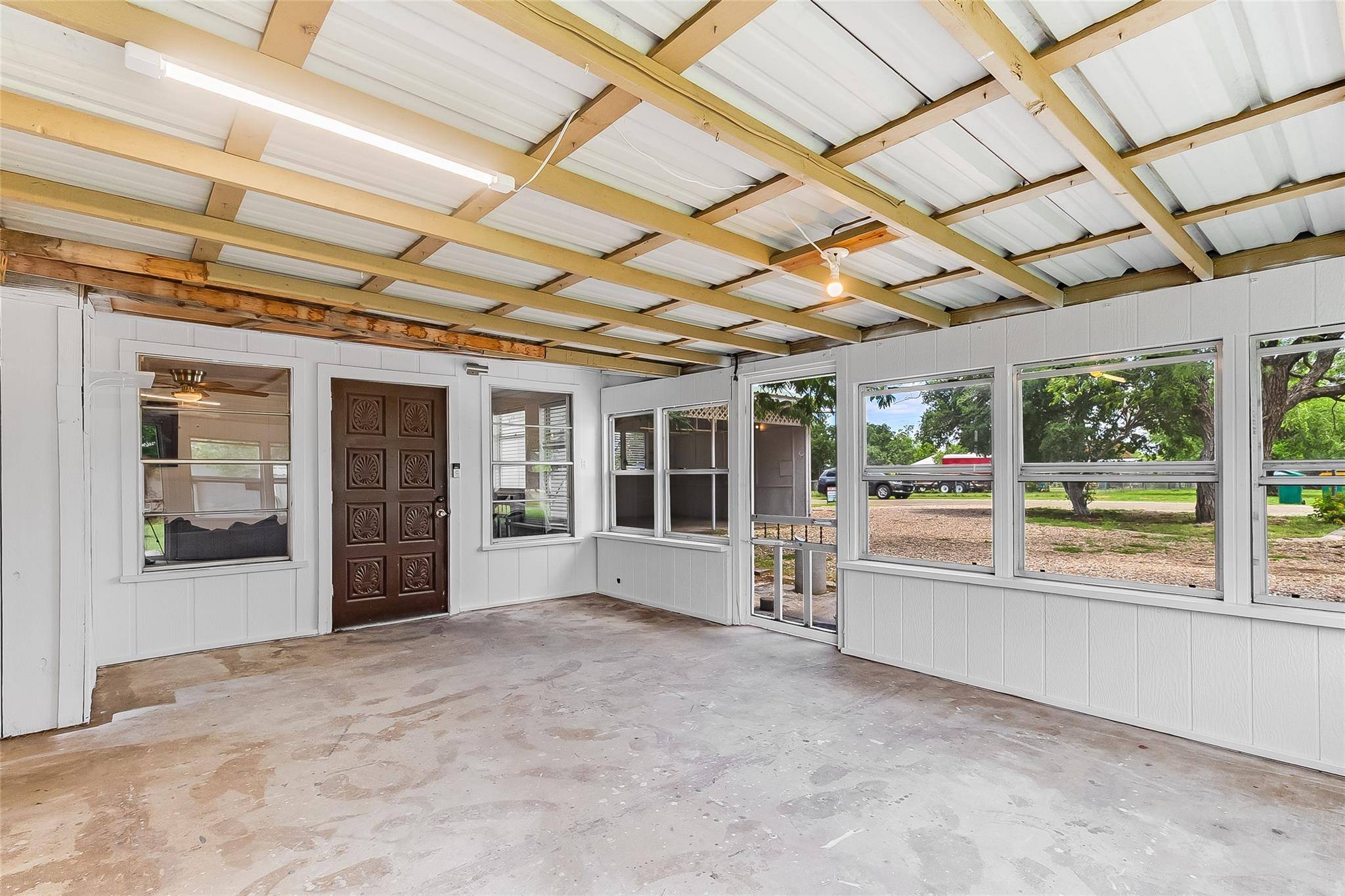 Marble Falls, TX 78654,222 Bluebonnet DR