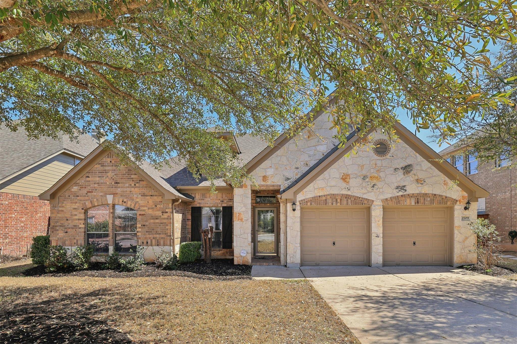 2709 Sun Mountain DR, Leander, TX 78641