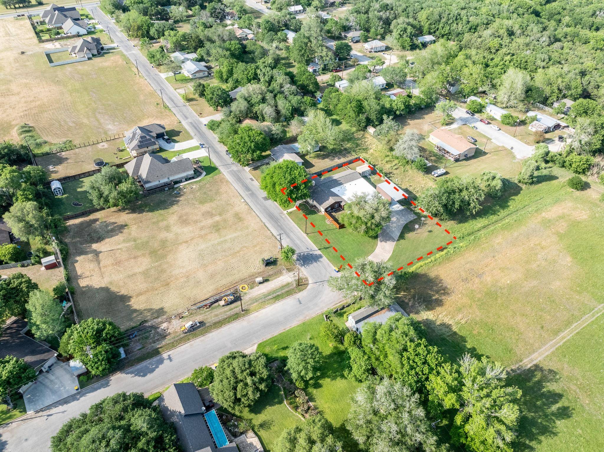 Gonzales, TX 78629,110 Live Oak ST