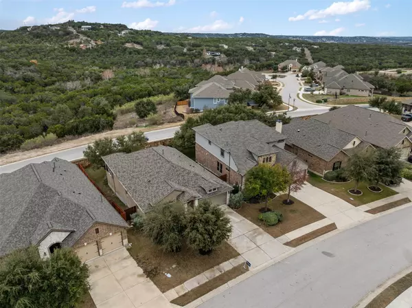 8113 Cannon CT, Lago Vista, TX 78645