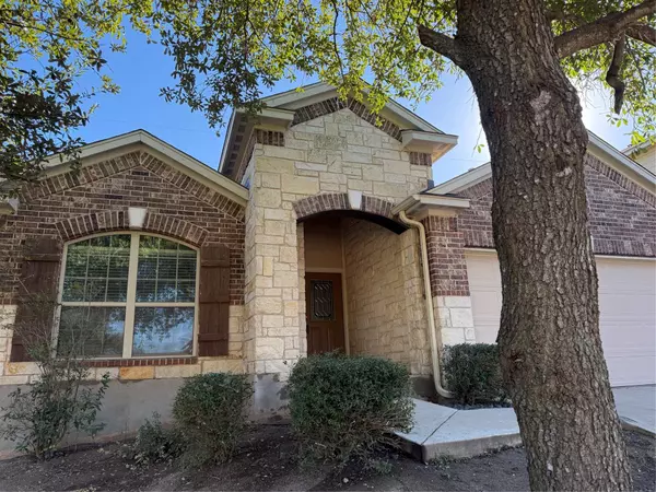 2292 Intrepid DR, Buda, TX 78610