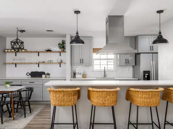 Austin, TX 78749,5507 Porsche LN