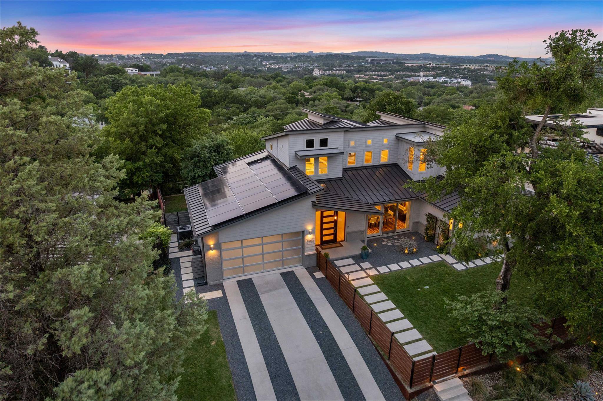 2902 Cedarview DR, Austin, TX 78704