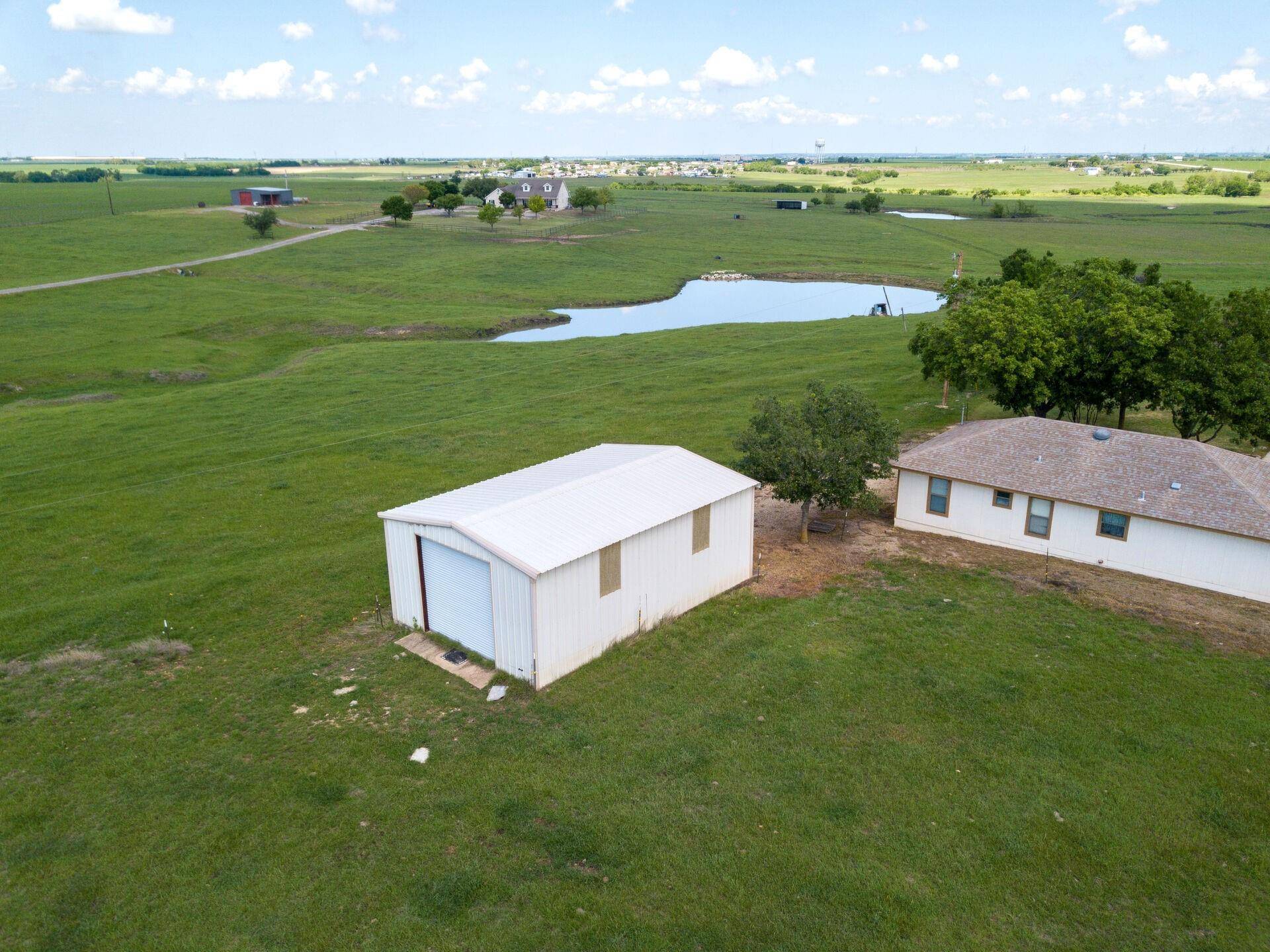 Taylor, TX 76574,200,204, 210 County Road 160 RD