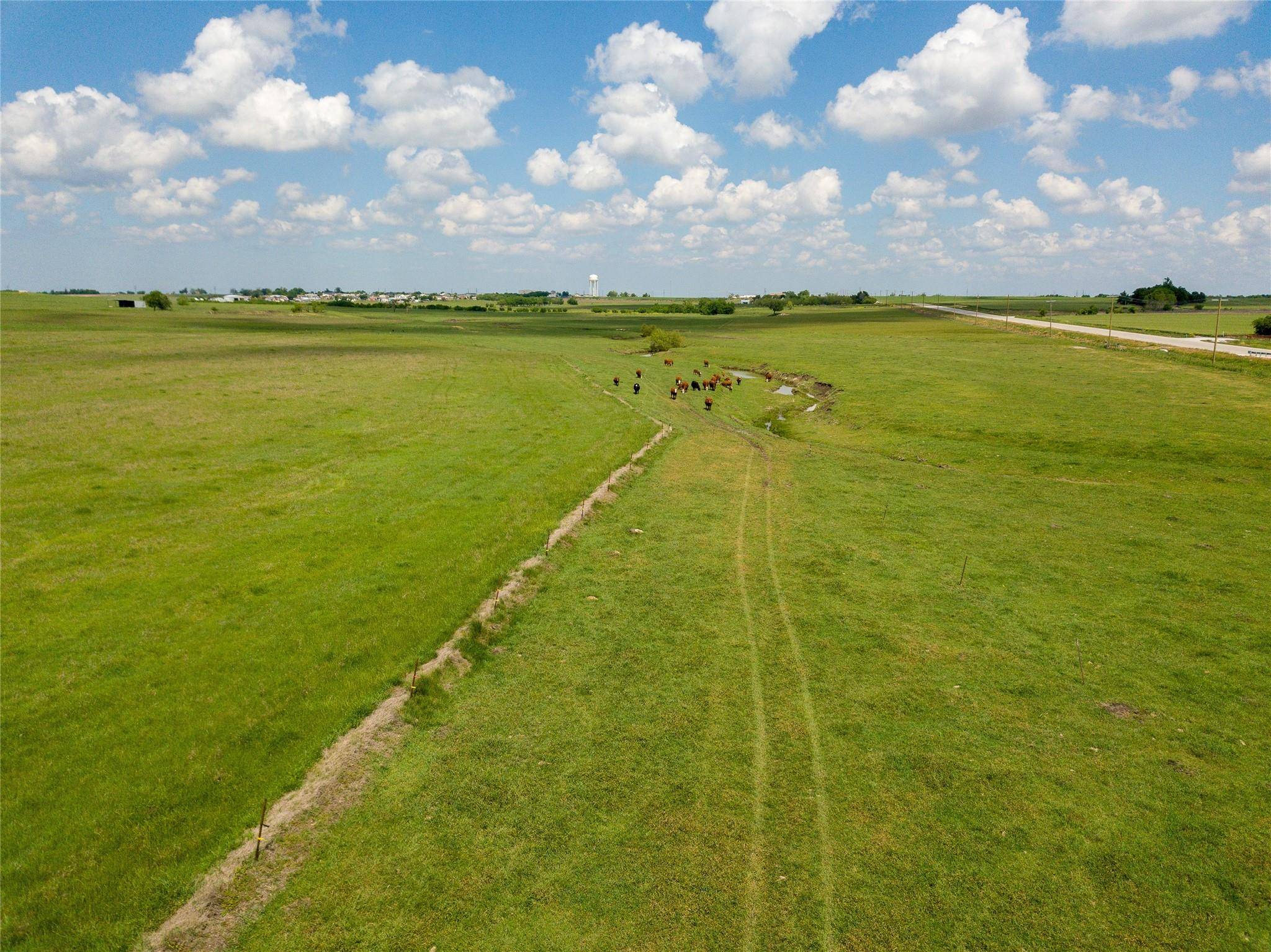 Taylor, TX 76574,200,204, 210 County Road 160 RD
