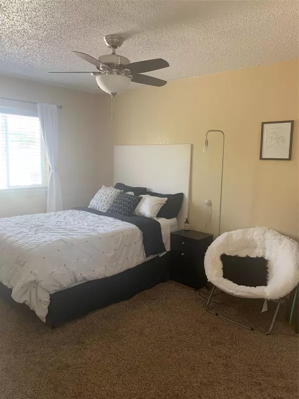 Austin, TX 78722,2401 Manor Rd #218