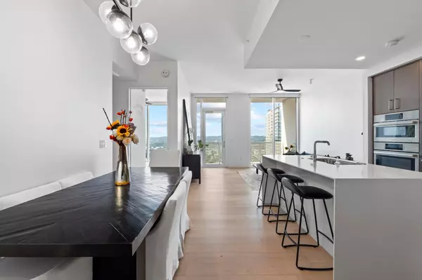 Austin, TX 78701,301 West Ave #2708