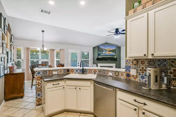 Leander, TX 78641,1302 Redbud LN