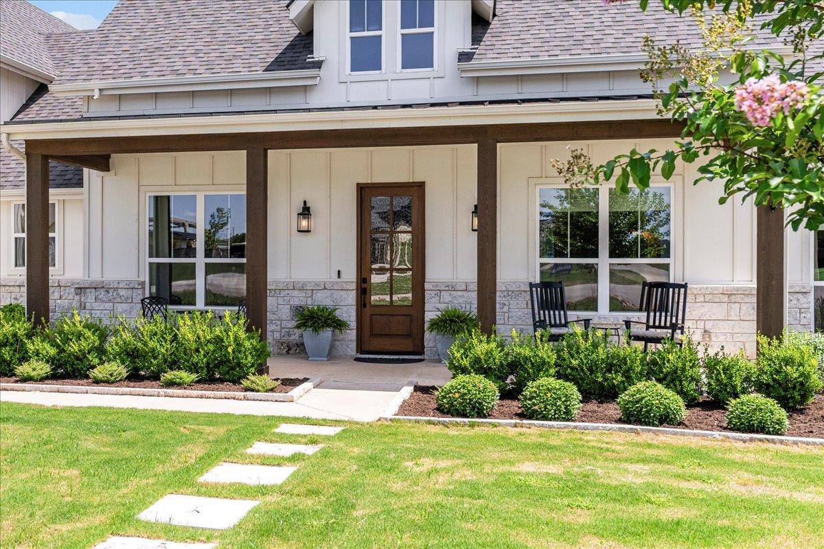 Liberty Hill, TX 78642,141 Tambra Lea LN