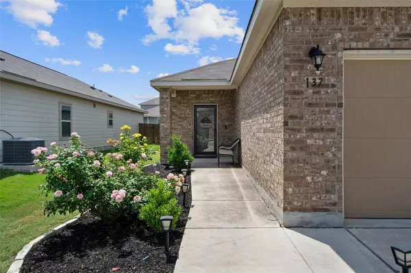 New Braunfels, TX 78130,137 Buttercup BND