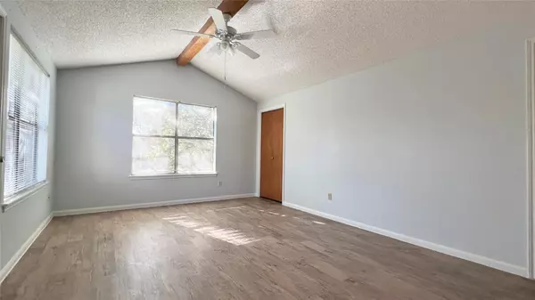 Austin, TX 78759,9201 Simmons RD #101