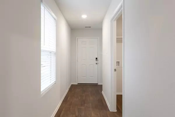 Uhland, TX 78640,136 Granary DR