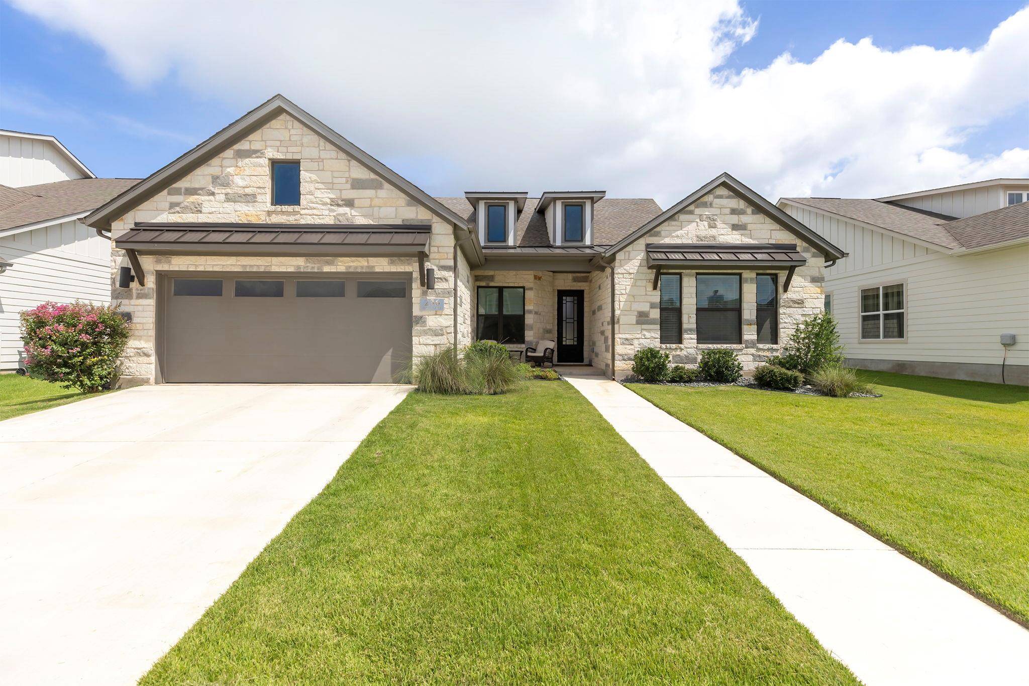 236 Charli CIR, Liberty Hill, TX 78642