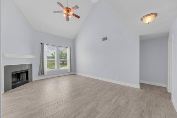 131 Martin Crossing DR, Cedar Creek, TX 78612