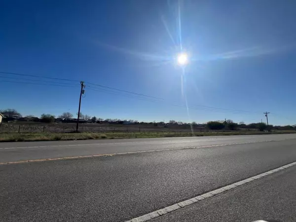 Maxwell, TX 78656,6841 Highway 142