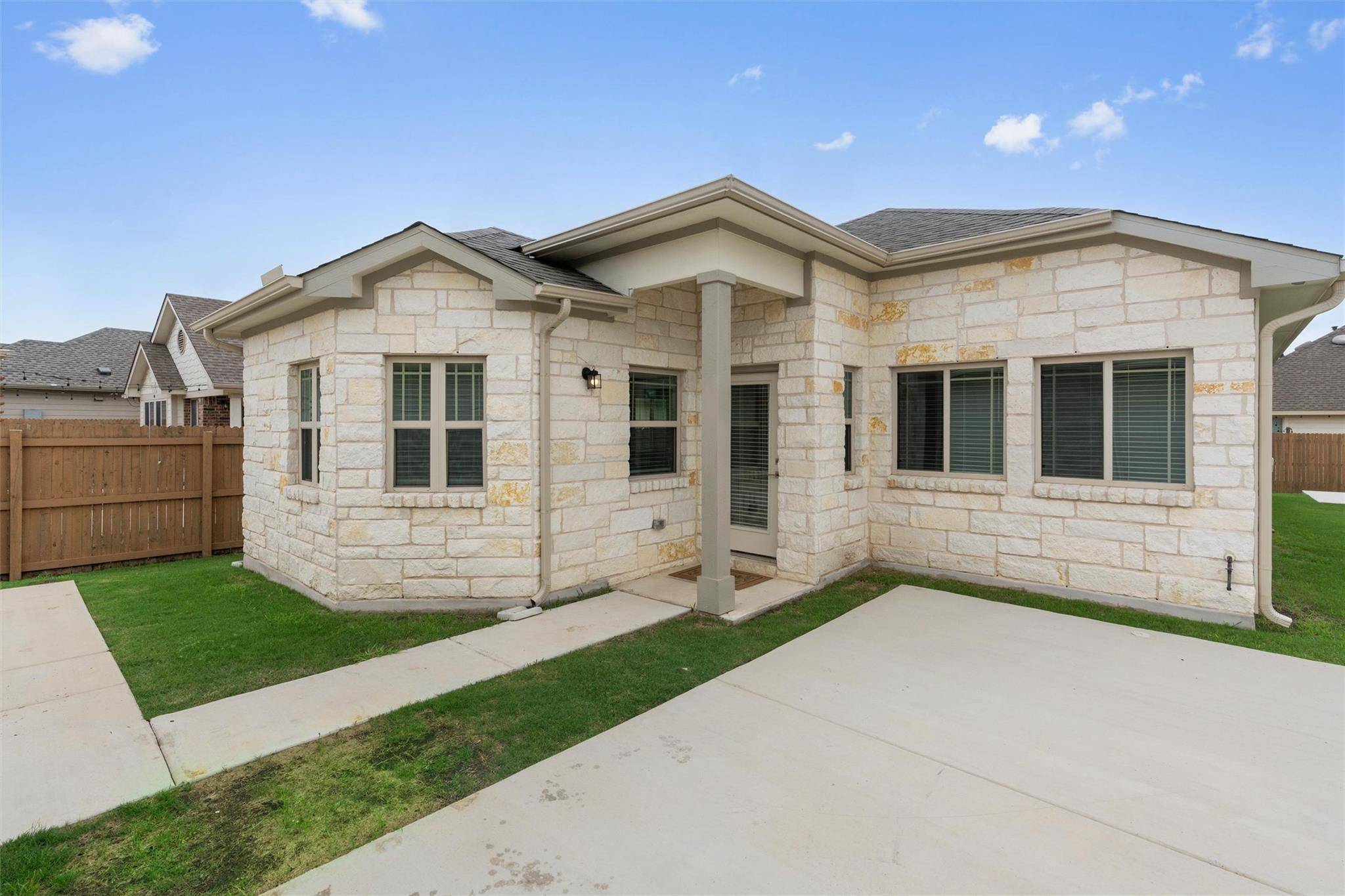 Georgetown, TX 78626,104 Lasino DR