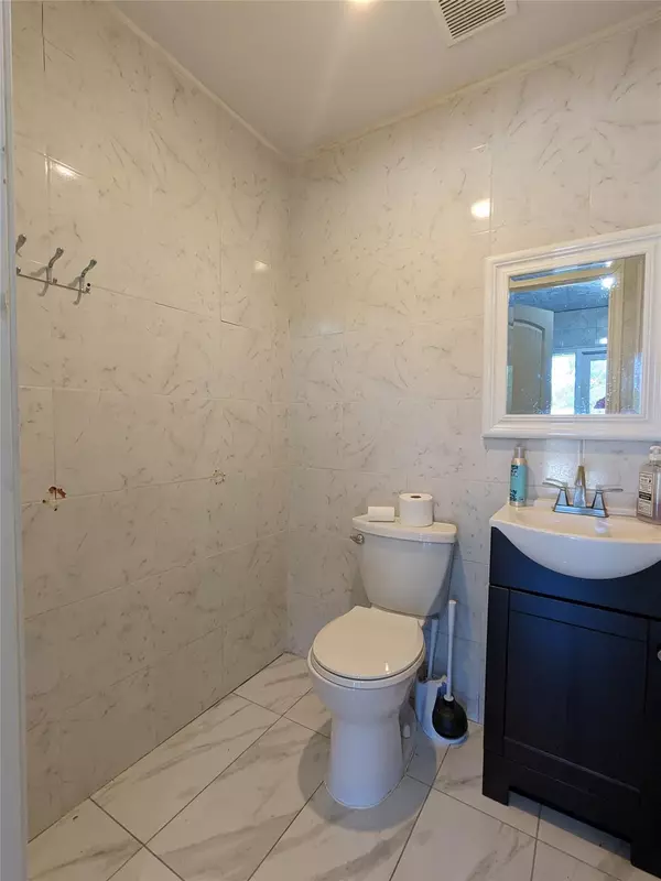 Lometa, TX 76853,503 S 4th ST