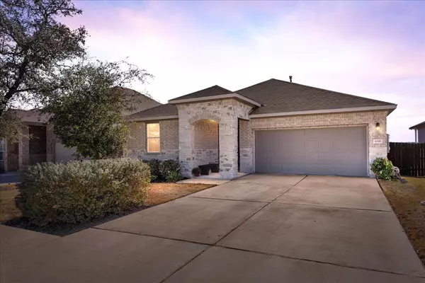 4516 Wilder Farm LN, Georgetown, TX 78628