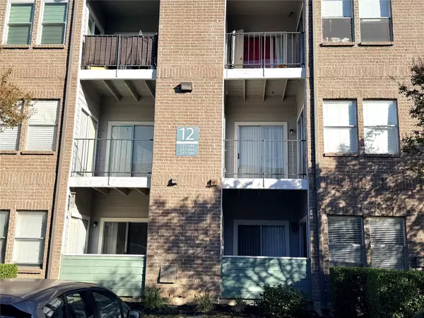 Austin, TX 78758,12166 Metric BLVD #339