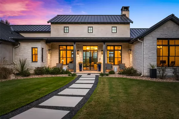 Spicewood, TX 78669,945 Rivercliff DR