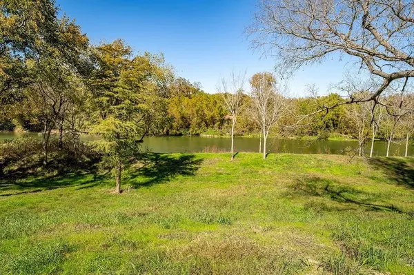 West Point, TX 78963,Lot 4 Fayette Shores Cove