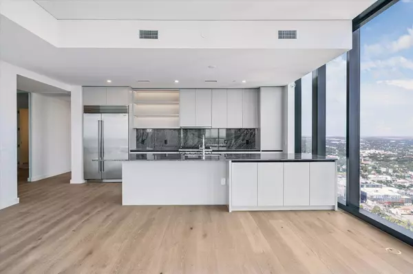 Austin, TX 78701,610 Davis ST #4601