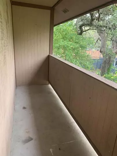 Lockhart, TX 78644,139 Elm DR #208