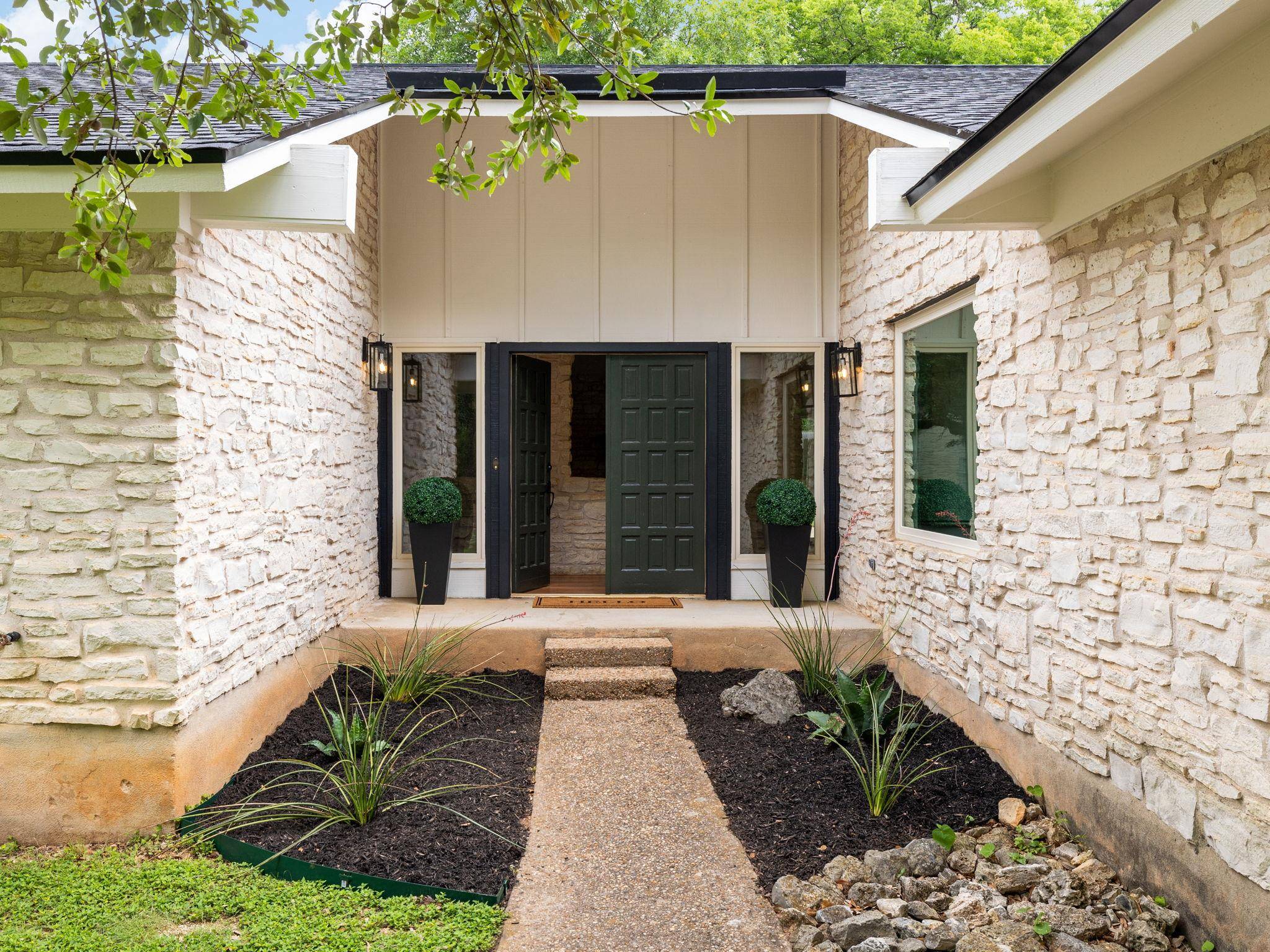 504 Ridgecrest RD, Georgetown, TX 78628