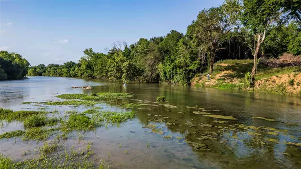 Smithville, TX 78957,256 Greasy Bend RD