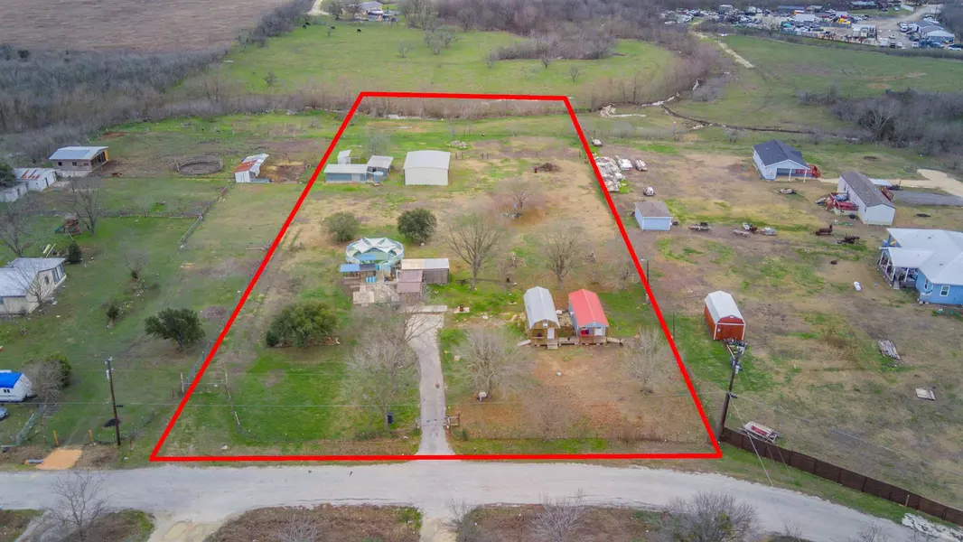 811 Dickerson RD, Kyle, TX 78640
