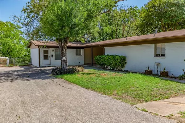 2502 Trailside Dr #B, Austin, TX 78704