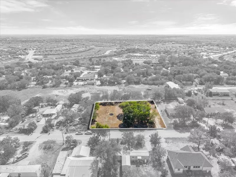 200 Prairie CIR, Buda, TX 78610