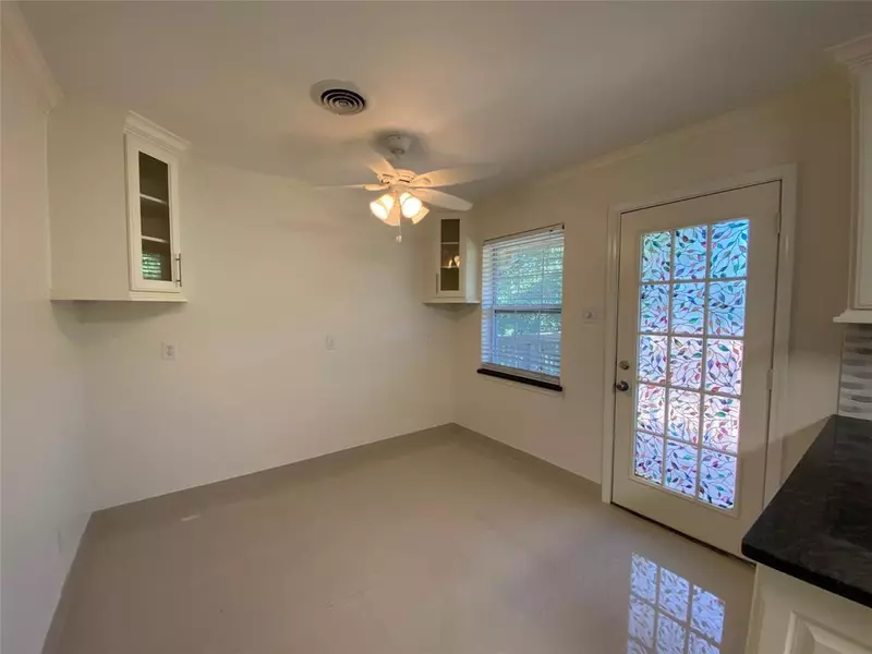 4318 Breakwood DR, Houston, TX 77096