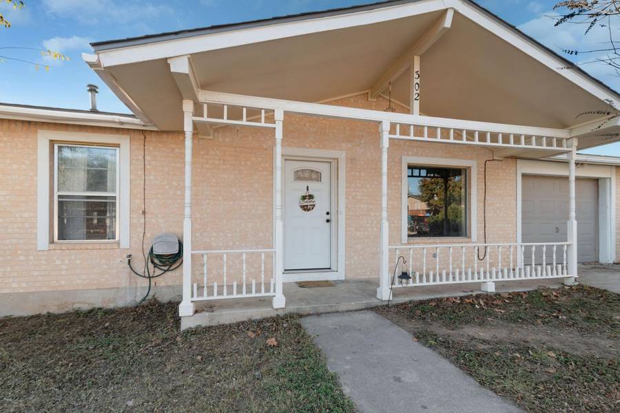 302 Amy ST, Burnet, TX 78611