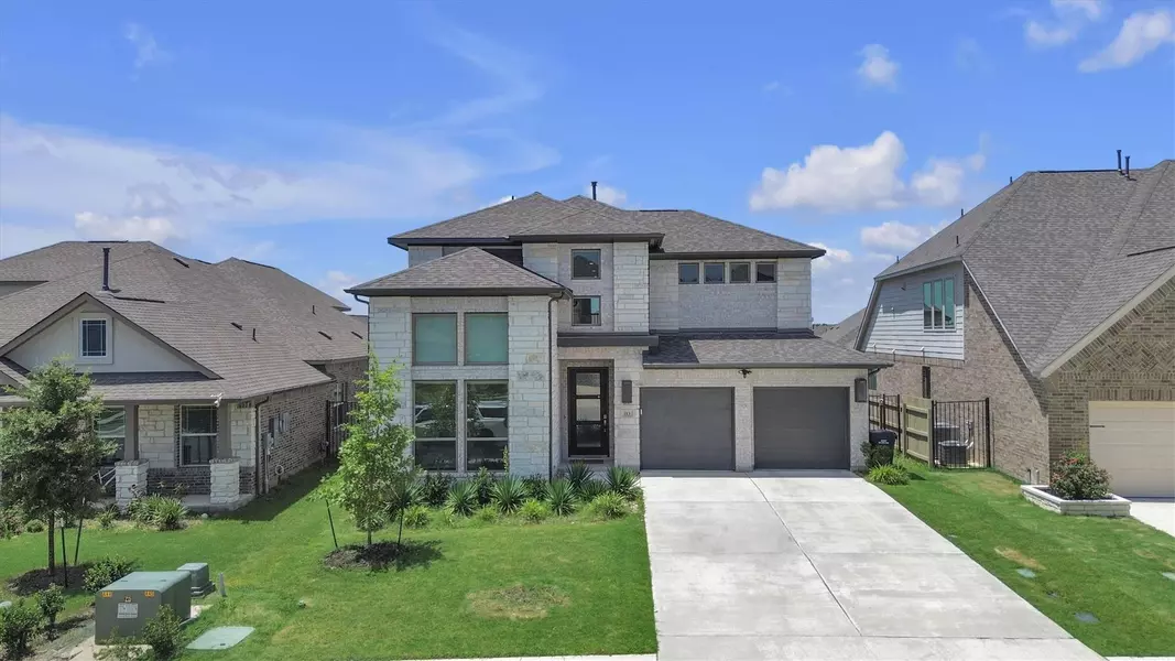 113 Lenera DR, Liberty Hill, TX 78642